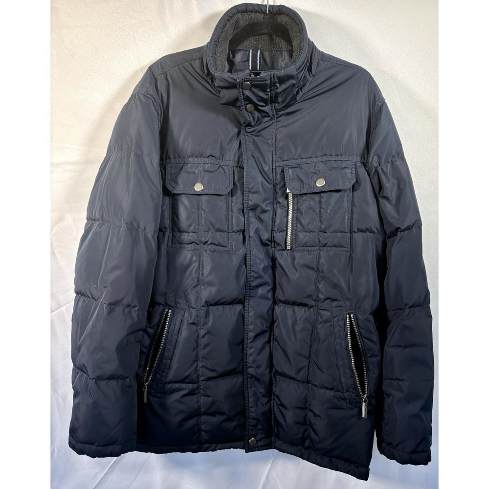 London Fog puffer jacket Size L zip‎ and snap closure down
